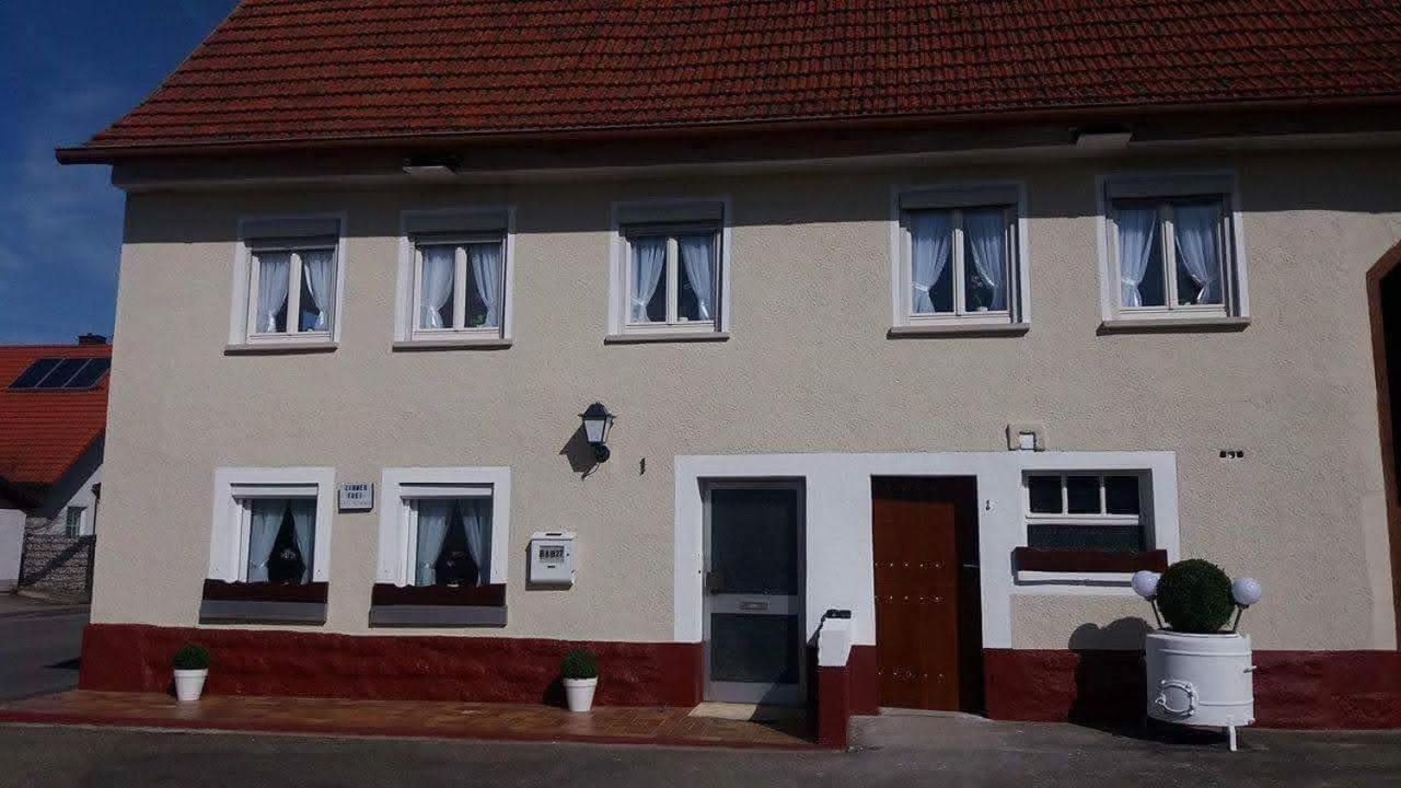 Pension Waldhorn und Gästehaus Apartments B&B27 Rottweil Exterior foto